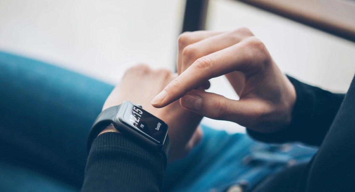 Jam Tangan Pintar Bilang Tidur Gue Kurang Nyenyak. Emang Gue Gak Tahu Diri Sendiri?